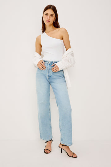 Del Mar Low-Rise Wide Straight Leg Jean in Vintage-Inspired Wash With Relaxed Fit in Jasper Colorway - Lower Body Back Close Up View Featured on Model