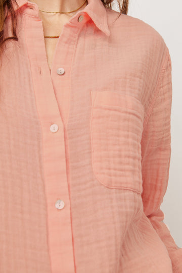 ELLIS-FLAMINGO-DETAIL