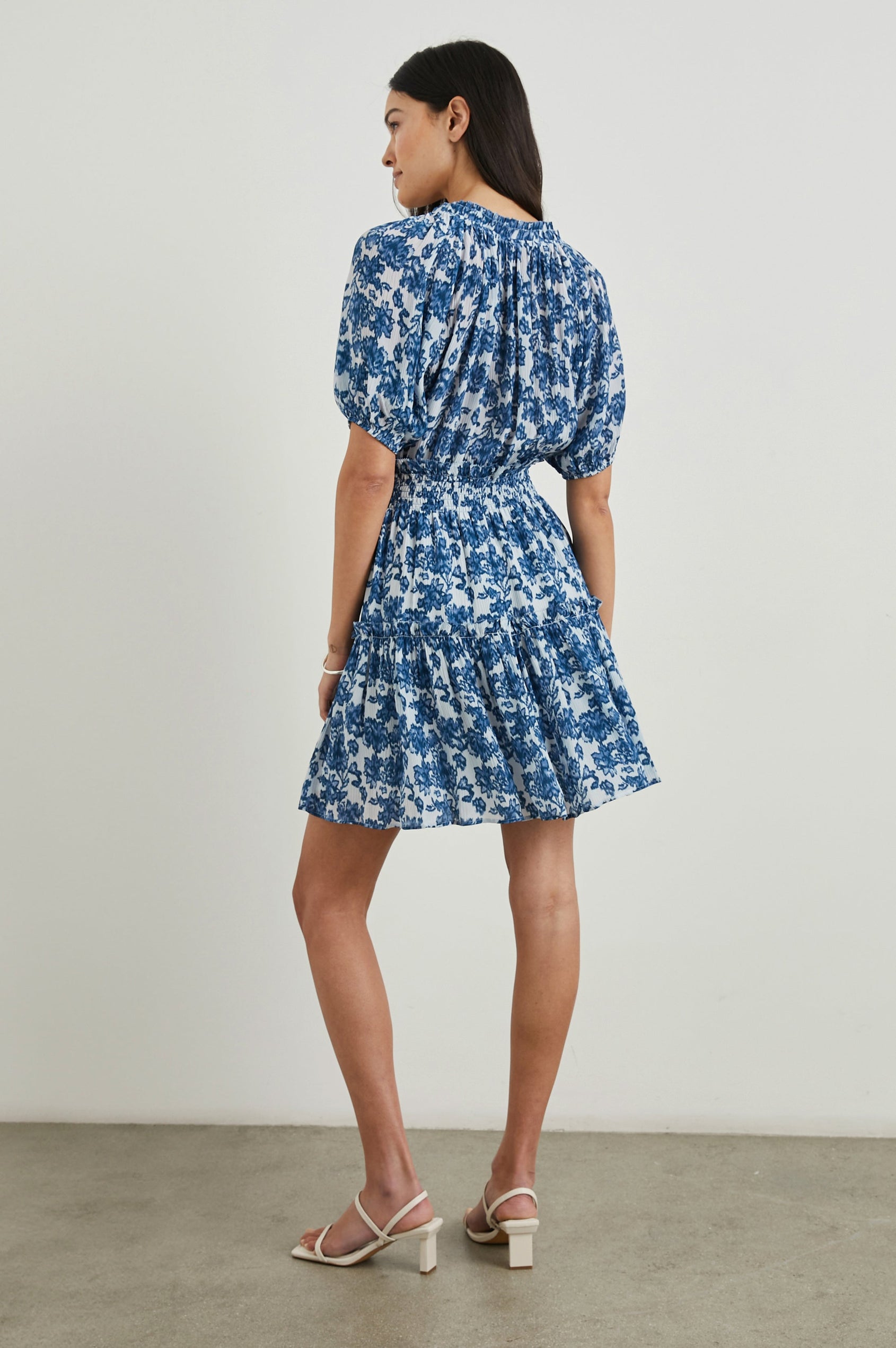 FIORELLA DRESS - CHAMBRAY FLORAL Rails EU FIORELLA DRESS - CHAMBRAY FLORAL Rails EU