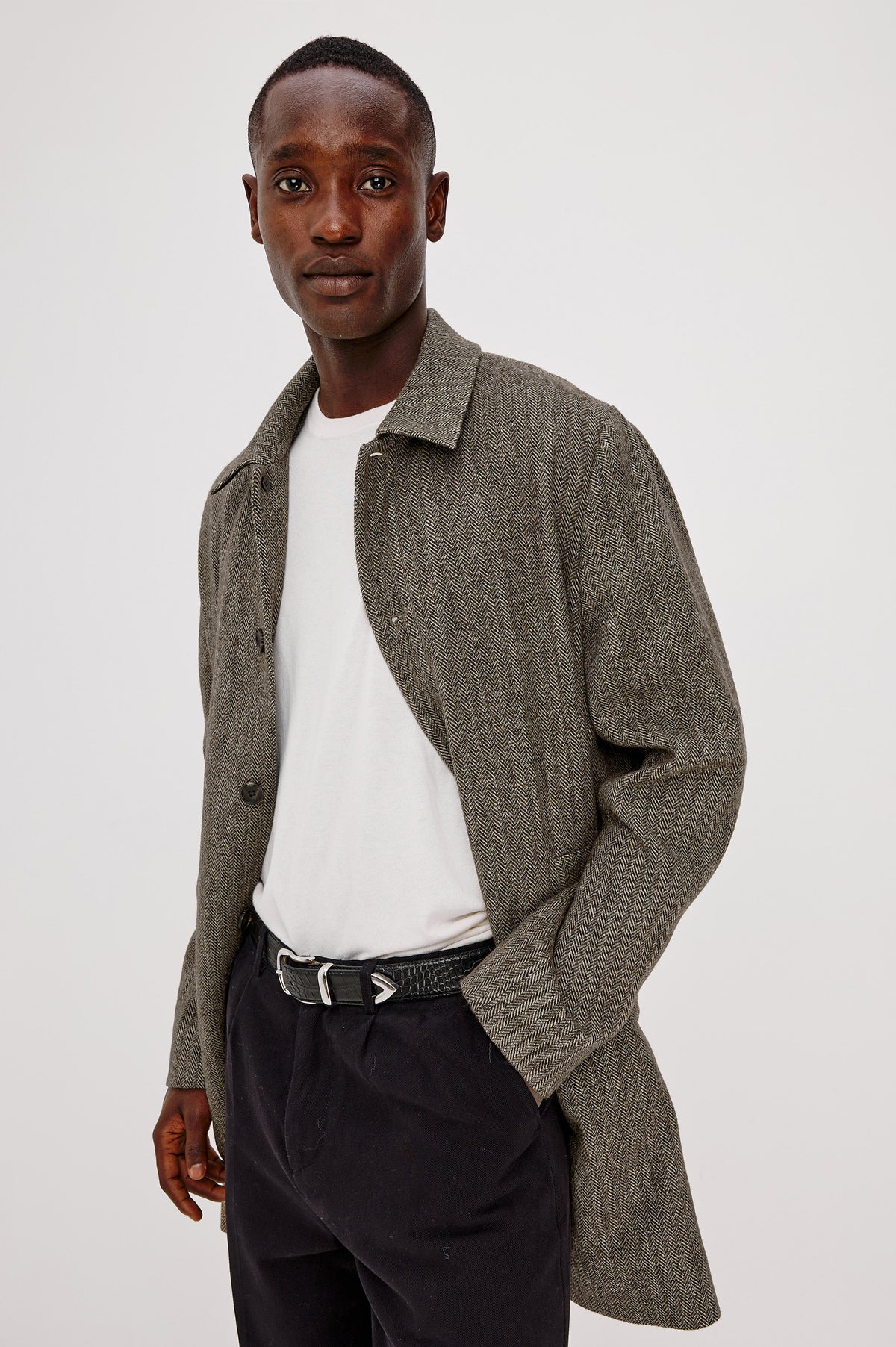 Hockney Overcoat in Wool Blend With Point Collar, Button Front, SIde Welt Pockets, Lined Interior With Zip and Welt Pockets in Highland Tweed Colorway - Upper Body Front View Featured on Model