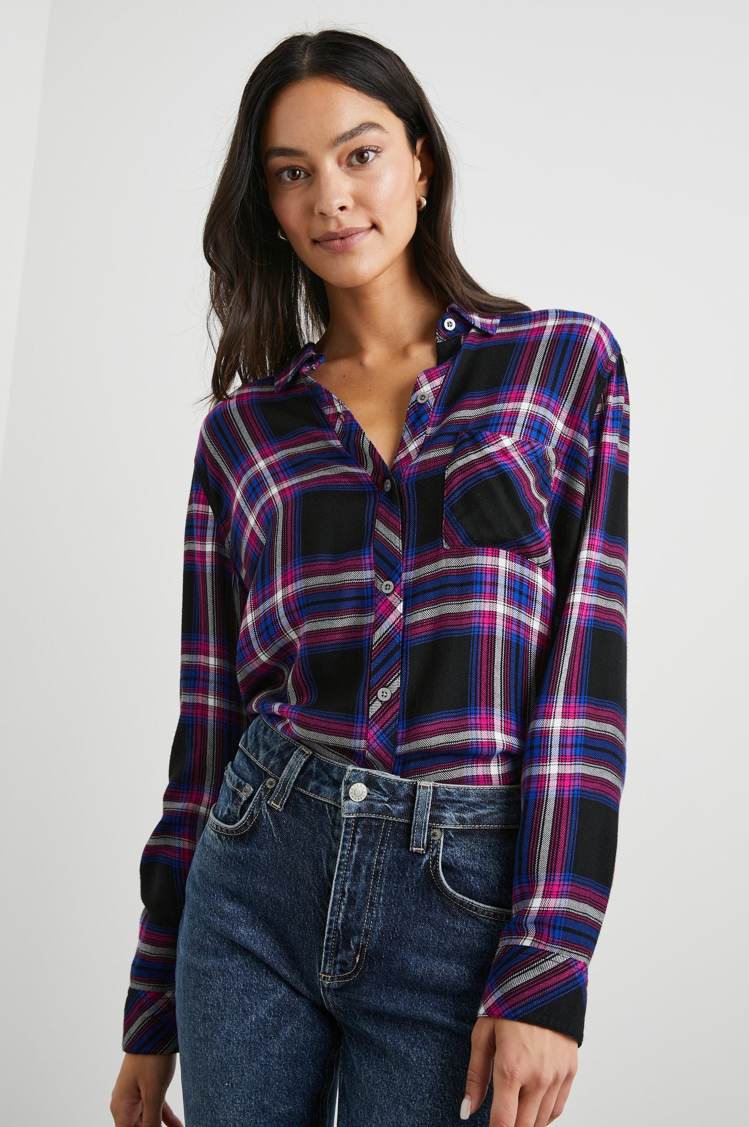 HUNTER-ELECTRIC-BLUE-FRONT TUCKED IN