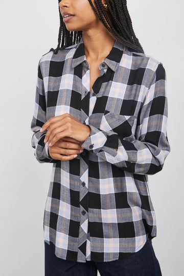 HUNTER-ONYX-PERWINKLE-BLUSH-FRONT