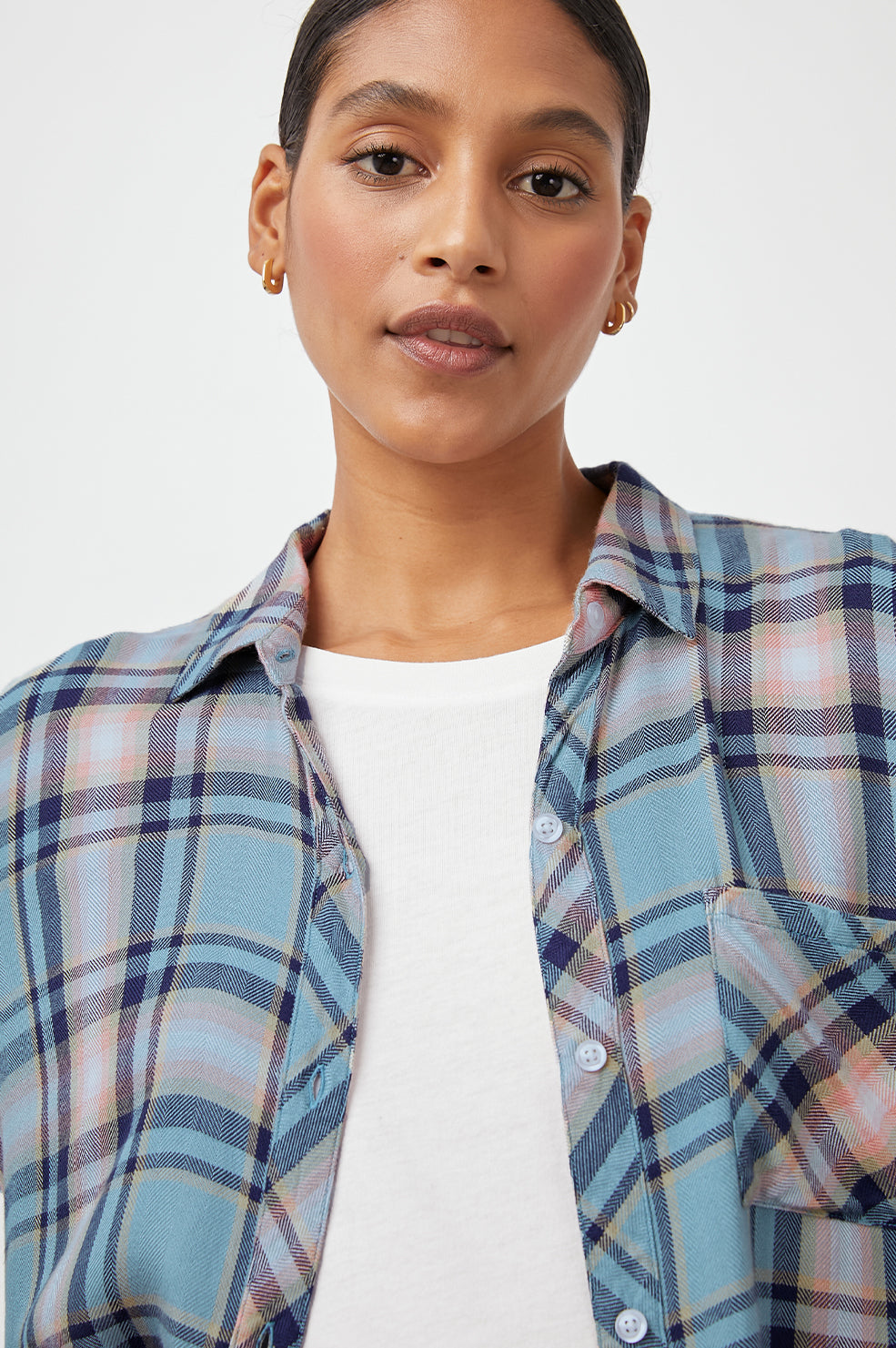 Hunter Teal Peach Navy Shirt- detail