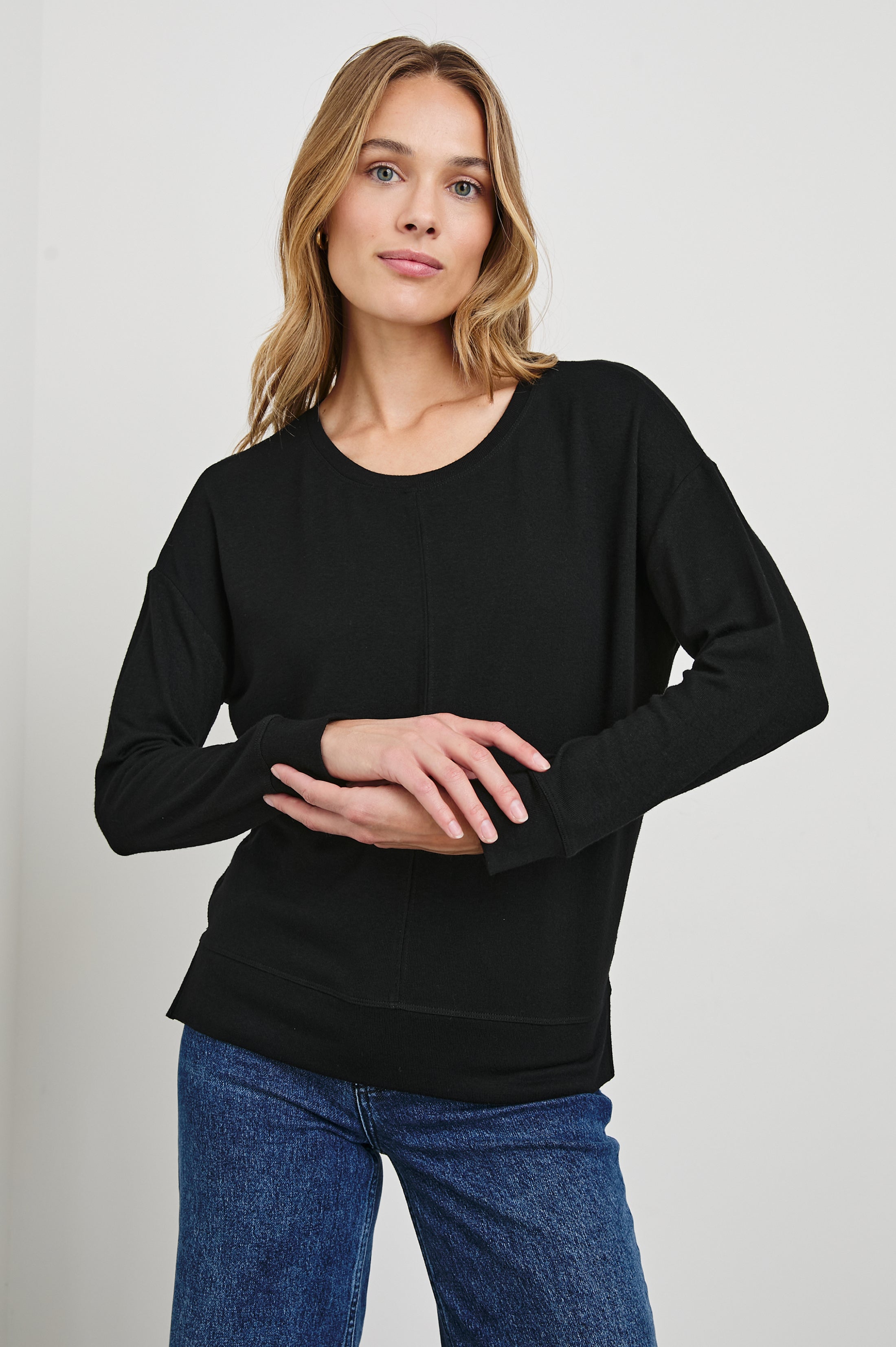 IGGY-BLACK-1A_b2c22904-5615- 