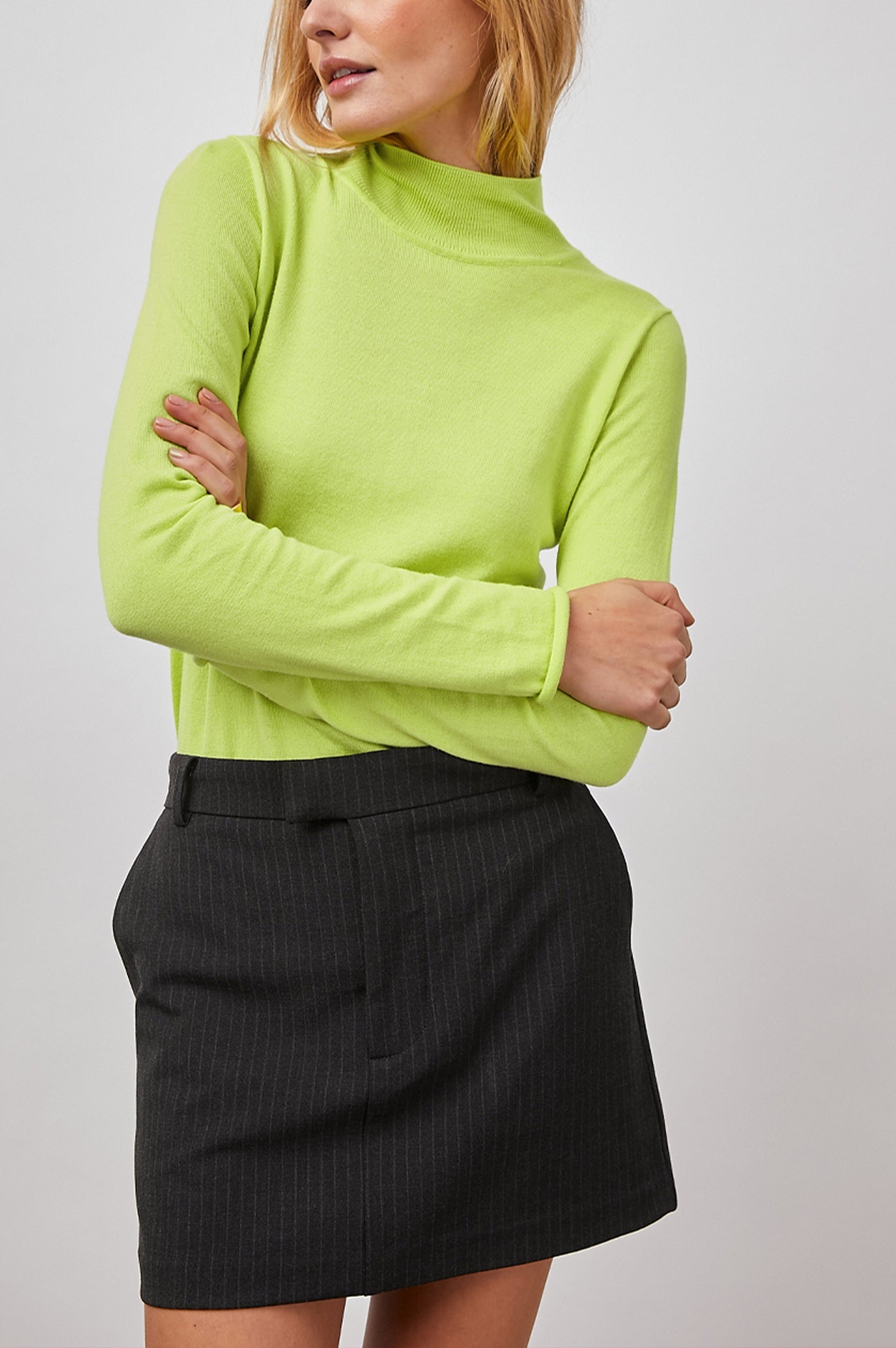 IRIS-LIME-FRONT