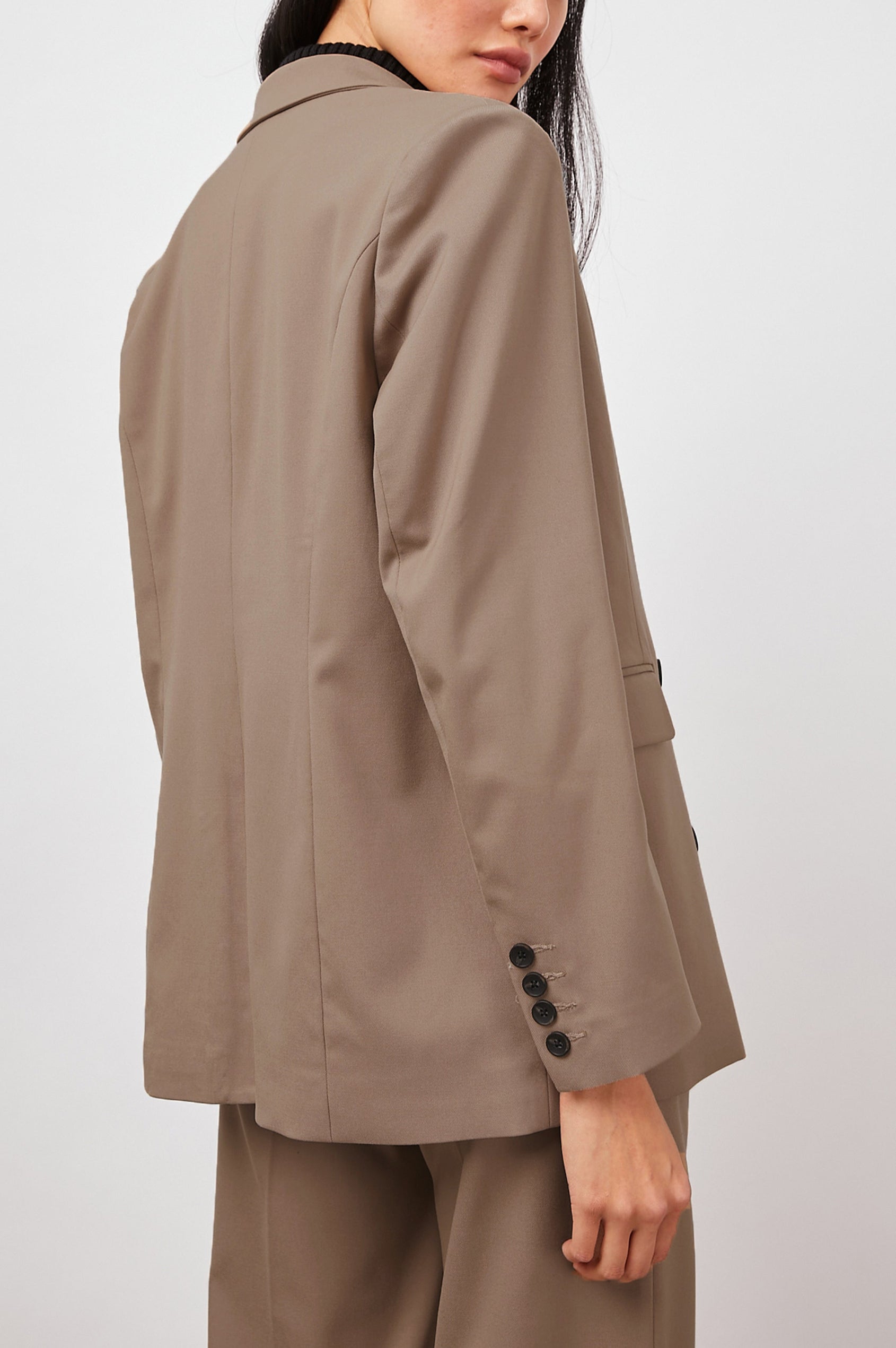JAC-FAWN-BACK
