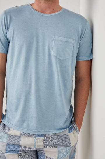 JOHNNY T-SHIRT - CAROLINA BLUE - DETAIL VIEW