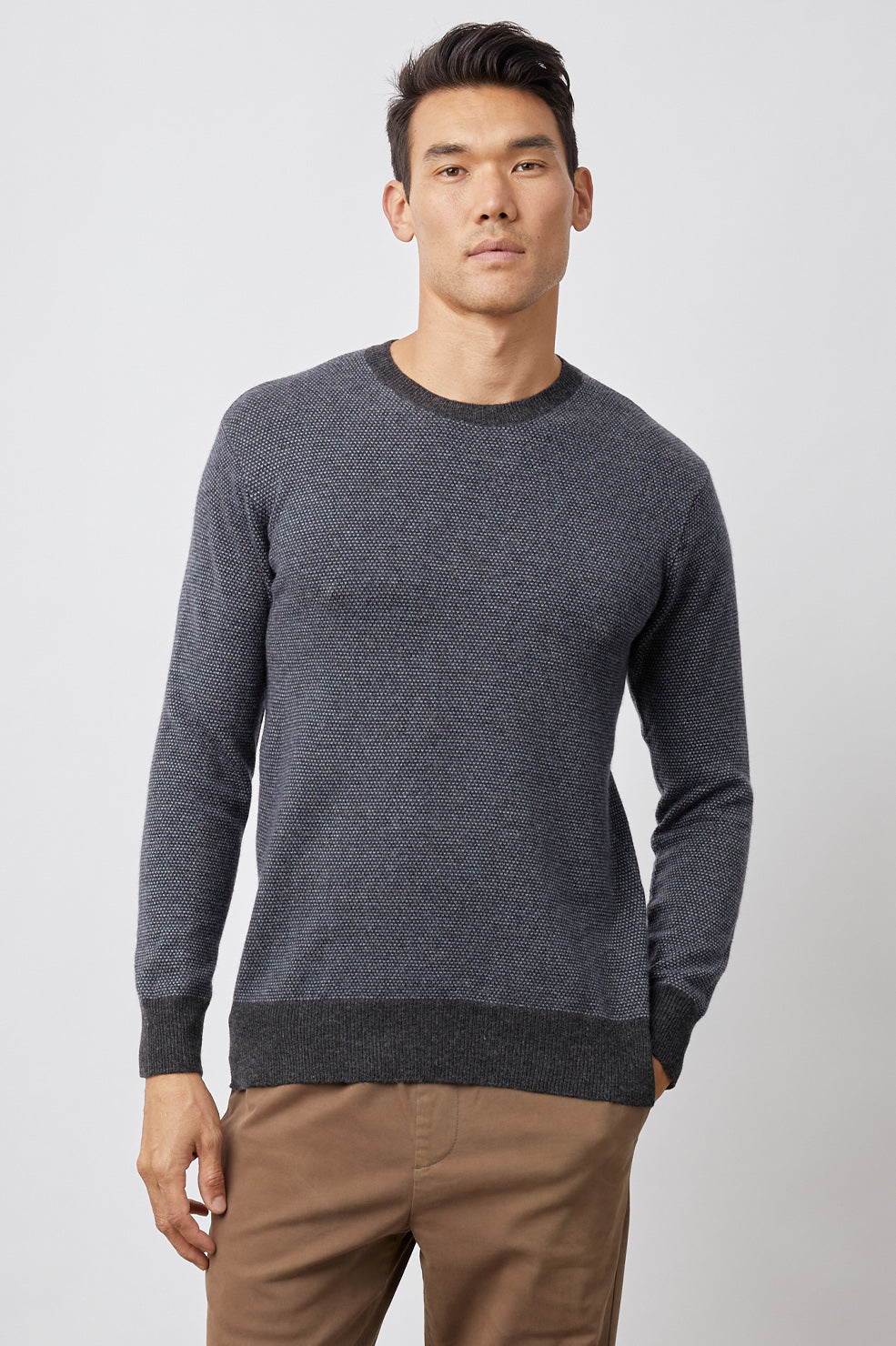 RUNE SWEATER NAVY BLUE - FRONT BODY