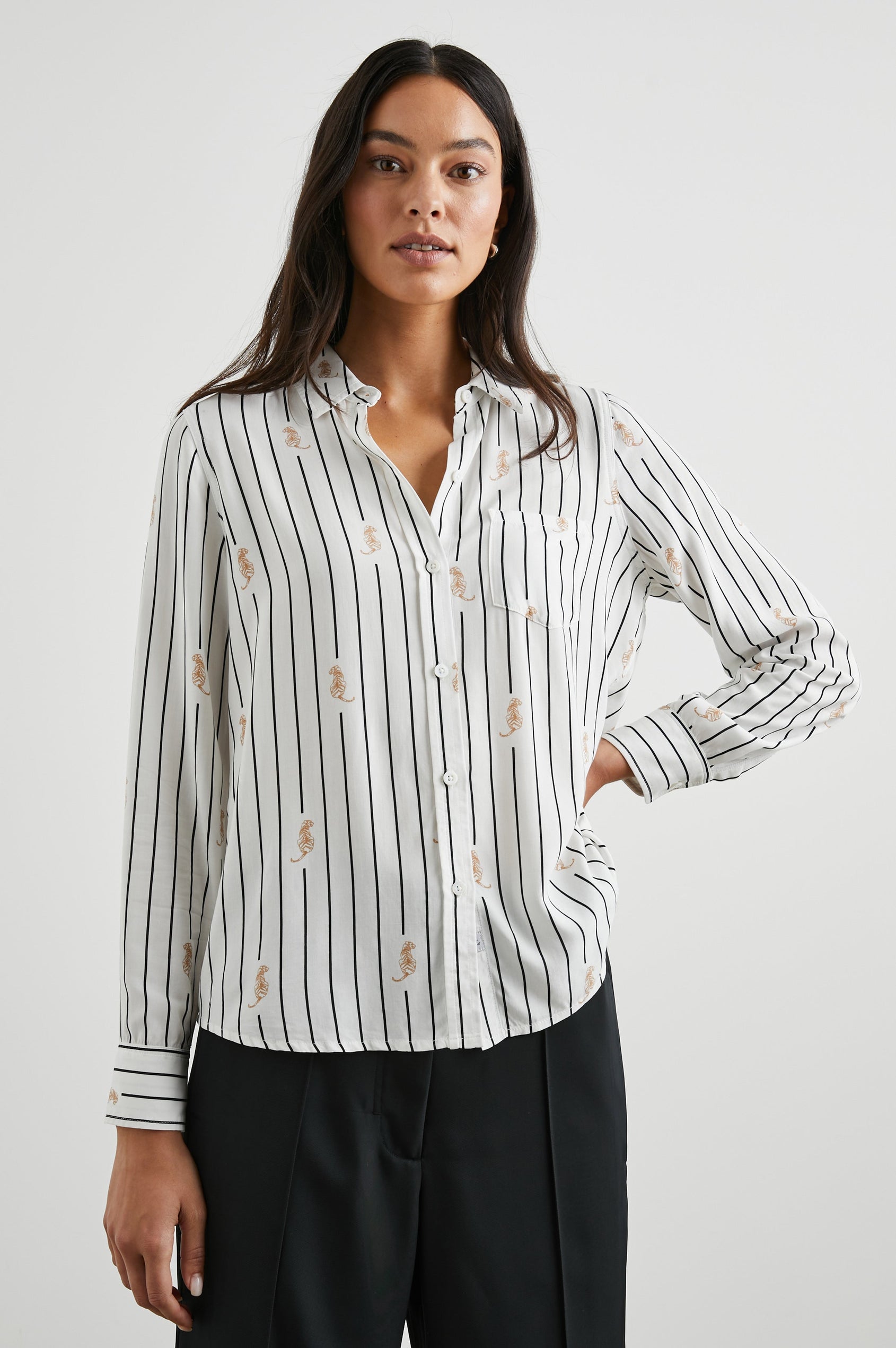KATHRYN-STRIPED-TIGERS-FRONT UNTUCKED