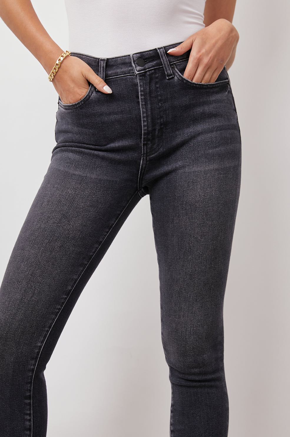 The Larchmont Coal High Rise Skinny Pants - detail