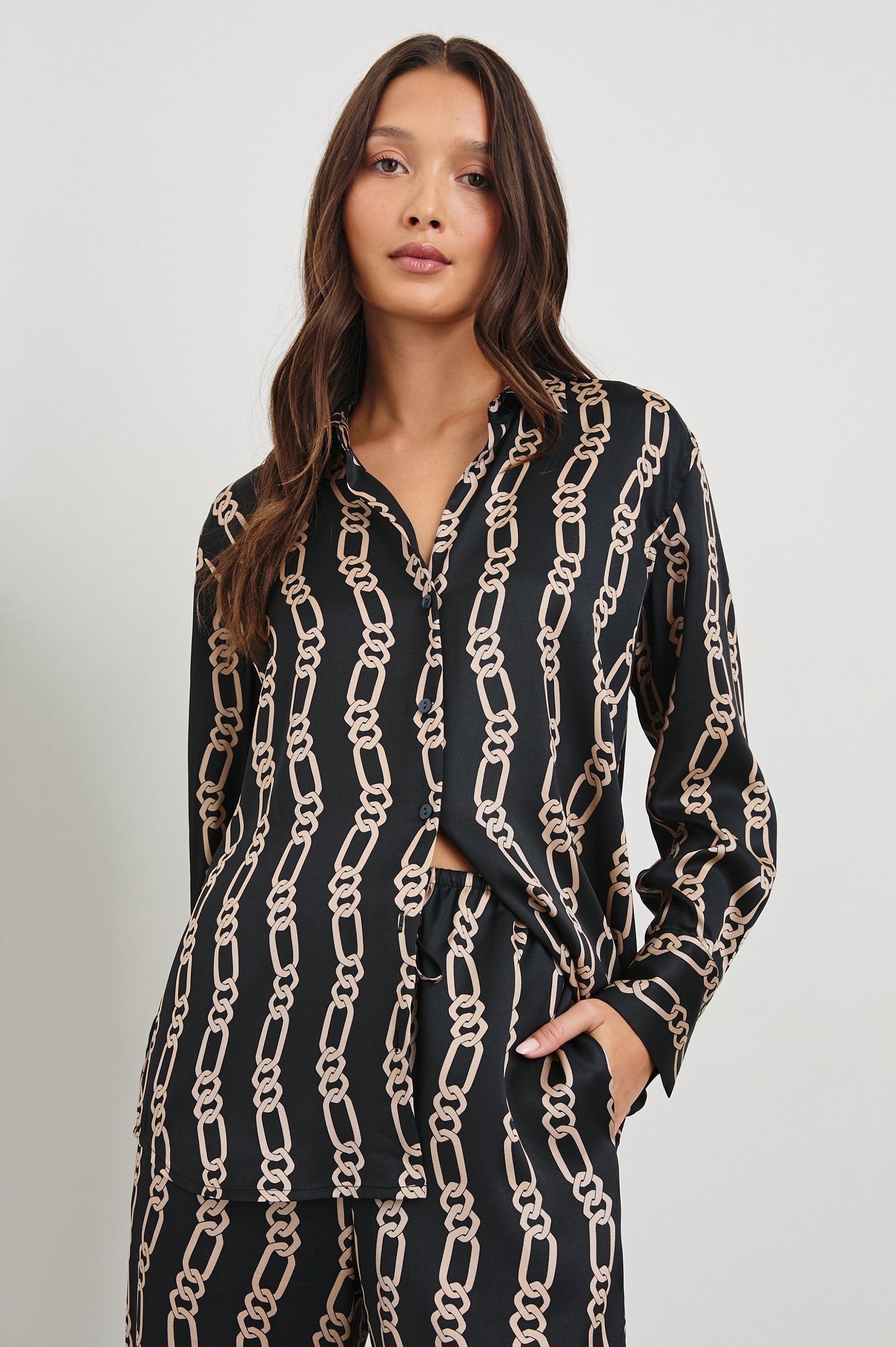 LEDGER SHIRT - BLACK GOLD LINK Rails EU LEDGER SHIRT - BLACK GOLD LINK Rails EU