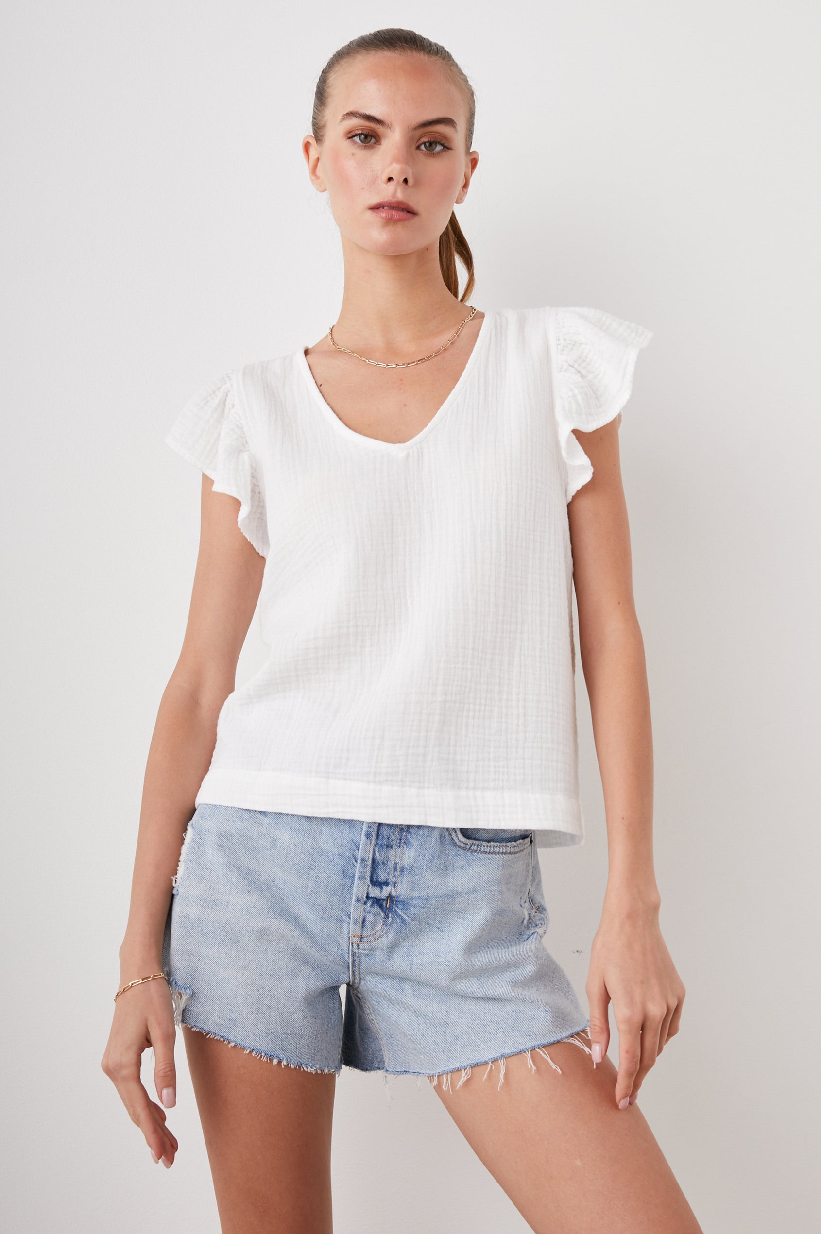 LELA TOP WHITE - FRONT