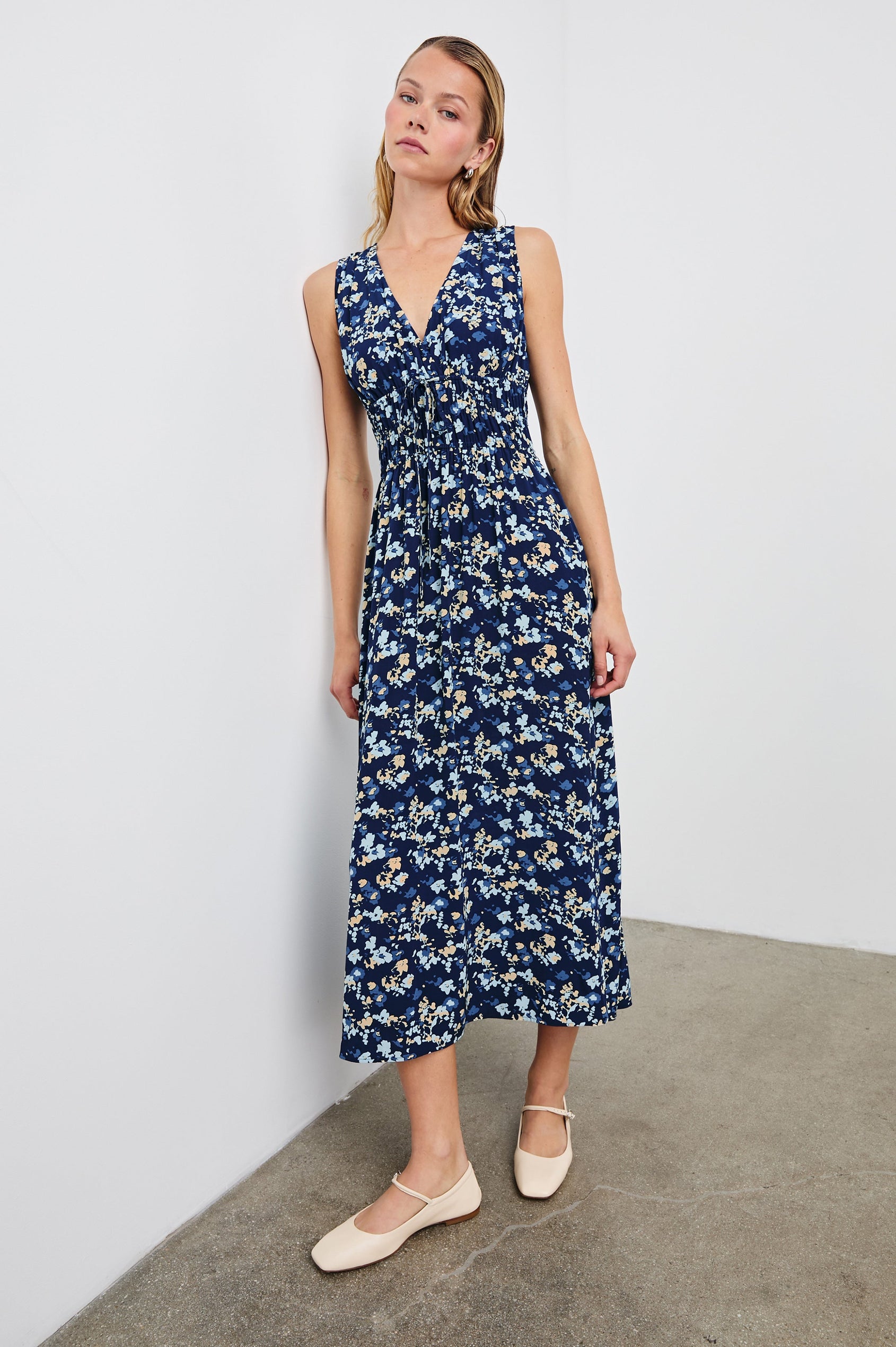 LILITH DRESS - NAVY FLORA Rails EU LILITH DRESS - NAVY FLORA Rails EU