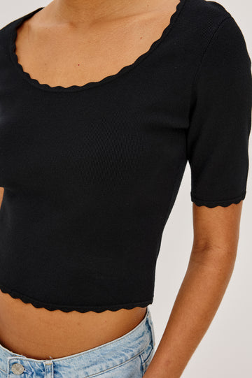 LOUANNA TOP - BLACK