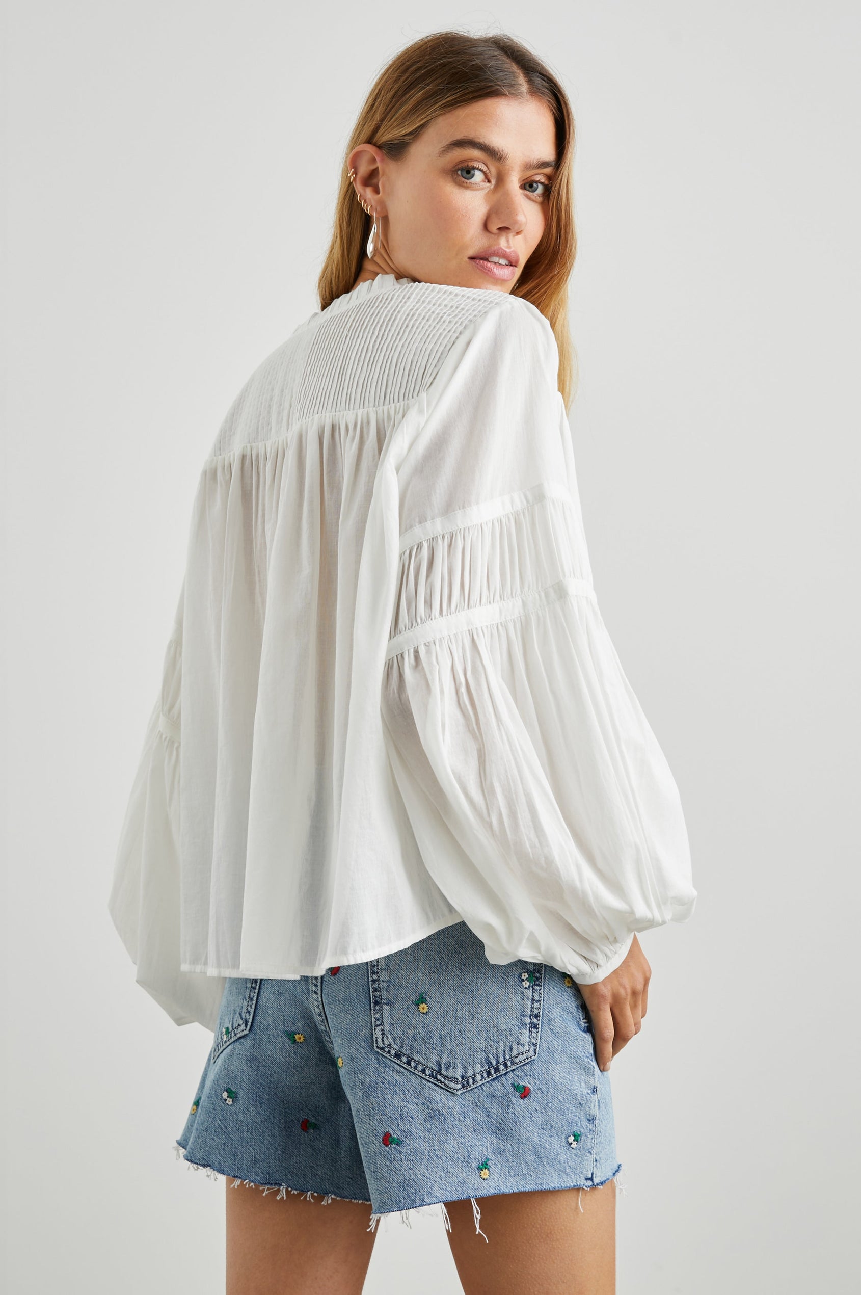 MARLI-WHITE-BACK ANGLE