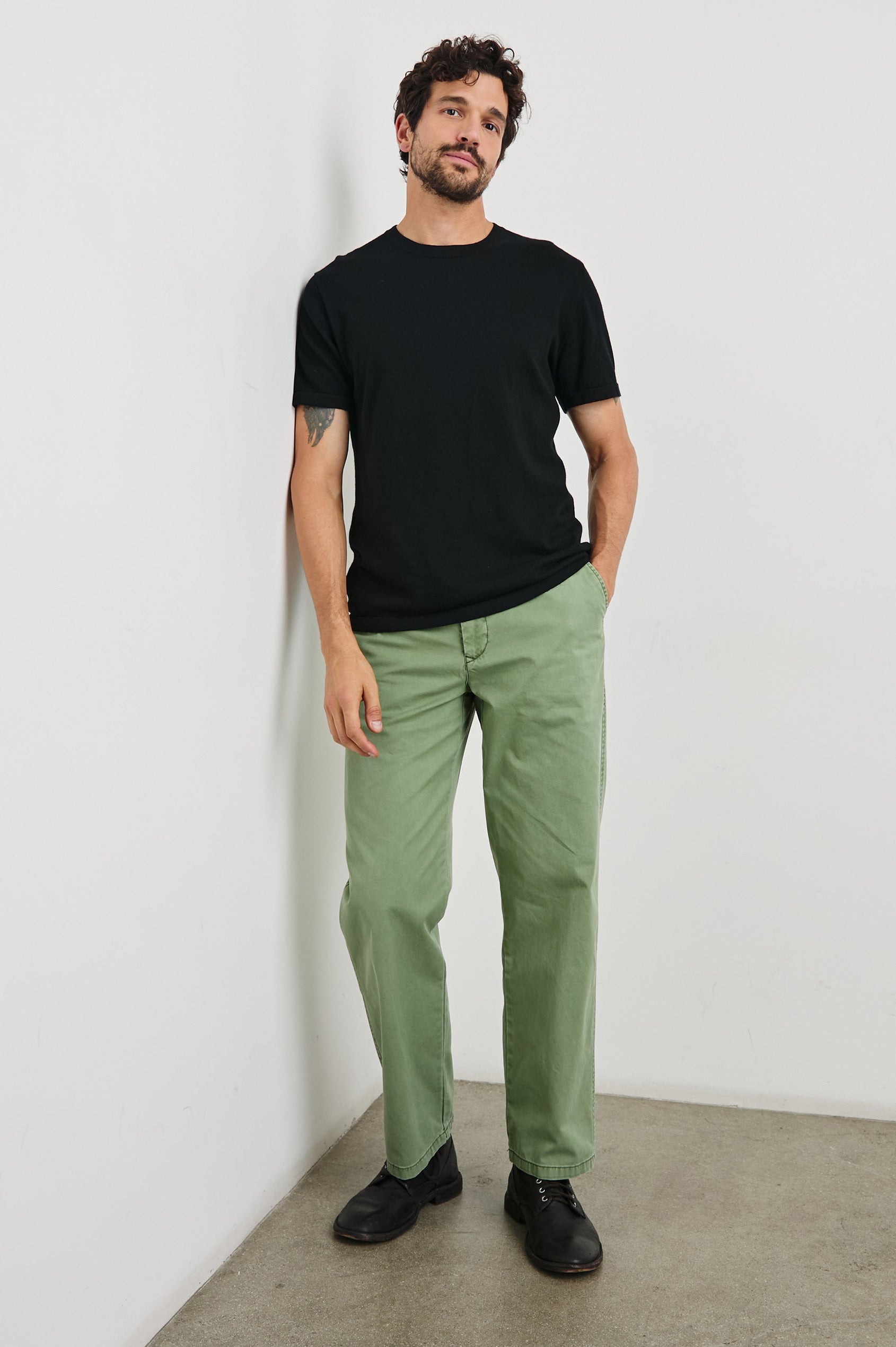 Mason Cotton Cashmere Short Sleeve T-Shirt with a Crew Neck in Black Colorway - Front Full Body View Featured on Model
