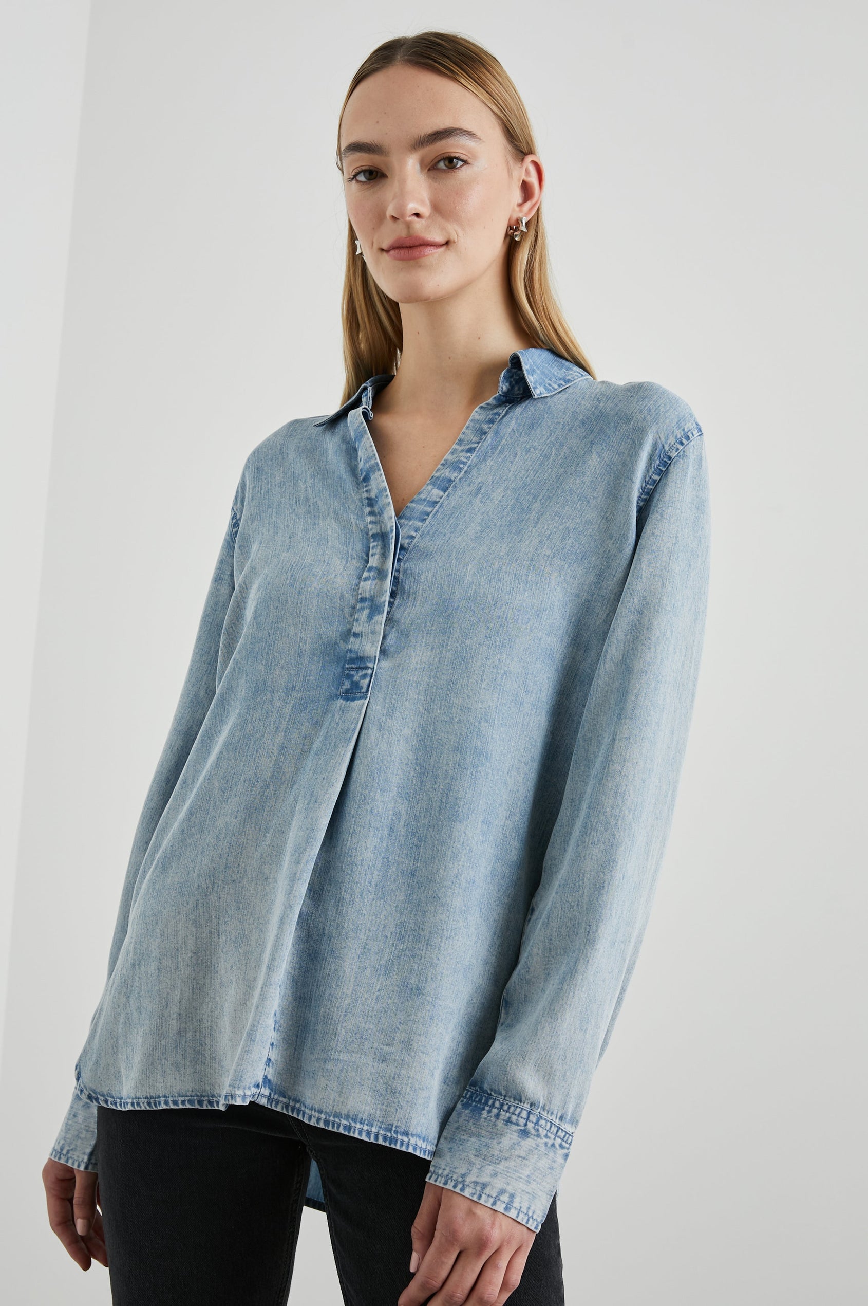 Nissa Long-Sleeve Top with a Partially Sealed Placket, a Collar and Button Cuffs in Med Vintage Cloud Wash Colorway - Front View Featured on Model