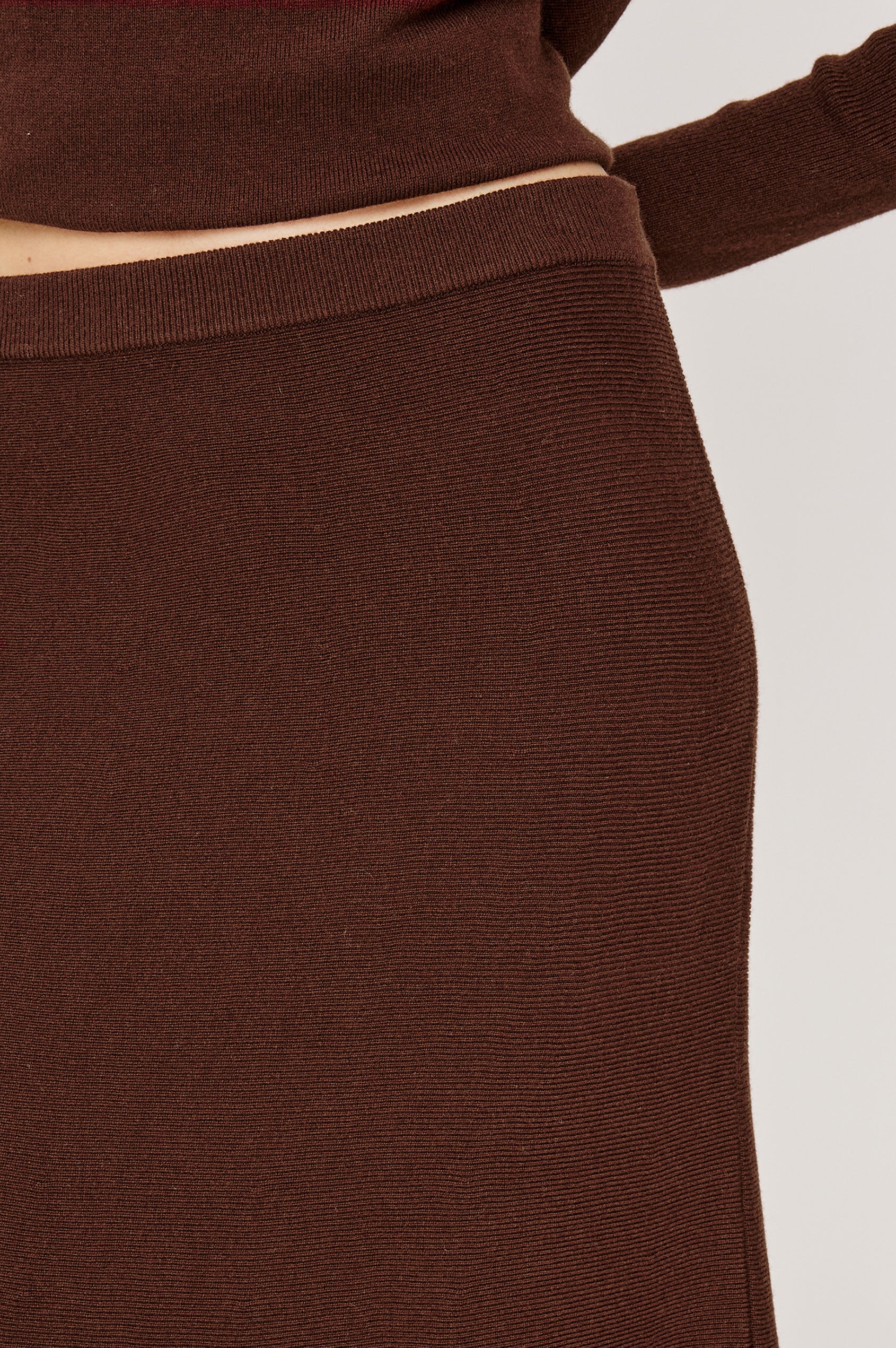 ODITA SKIRT - BORDEAUX