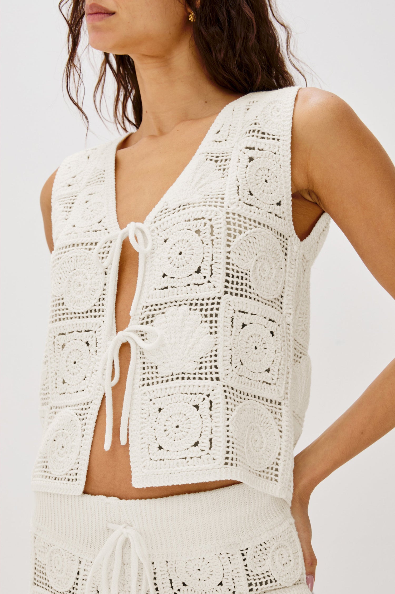Paz V-Neck Tie Front Tank Top with Wide Straps in White Sea Shell Crochet Colorway. Front Detailed View Shown on Model.