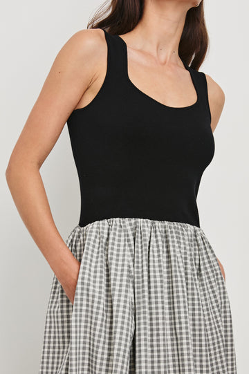 ROSALIND-IVORY-JET-GINGHAM-BLACK-DETAIL