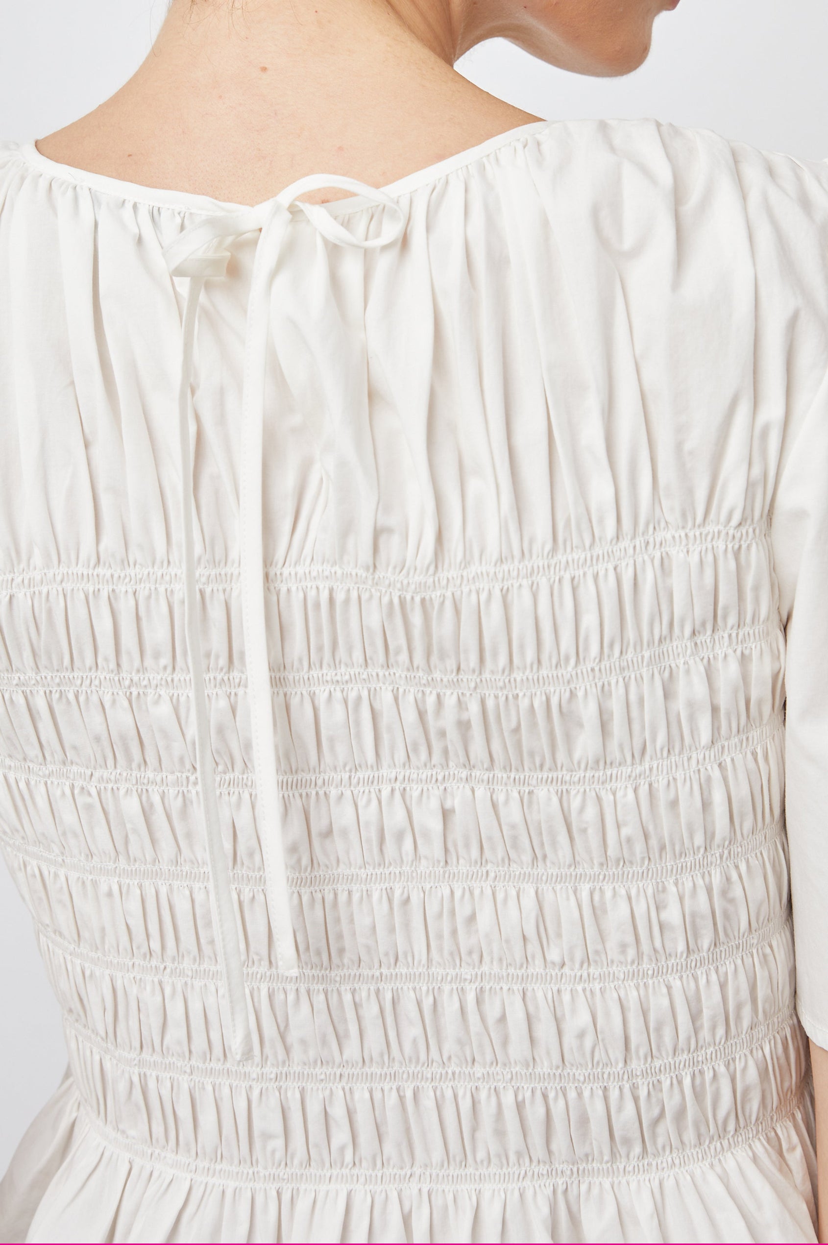 ROSIE-WHITE-DETAIL