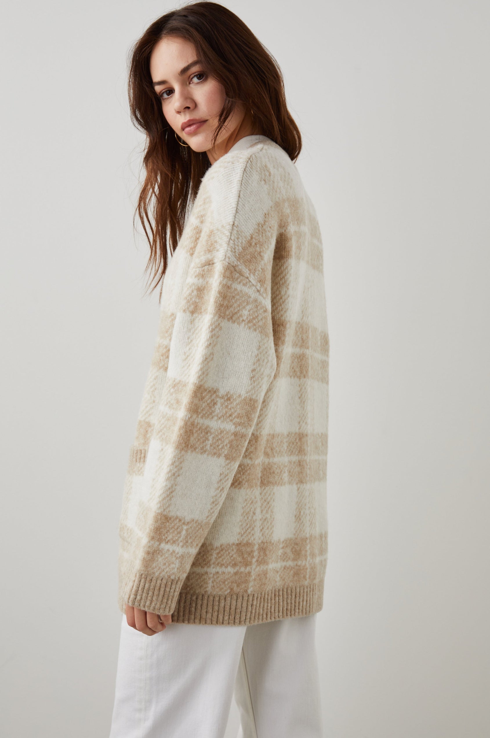 RUNI CARDIGAN IVORY SAND PLAID - SIDE ANGLE