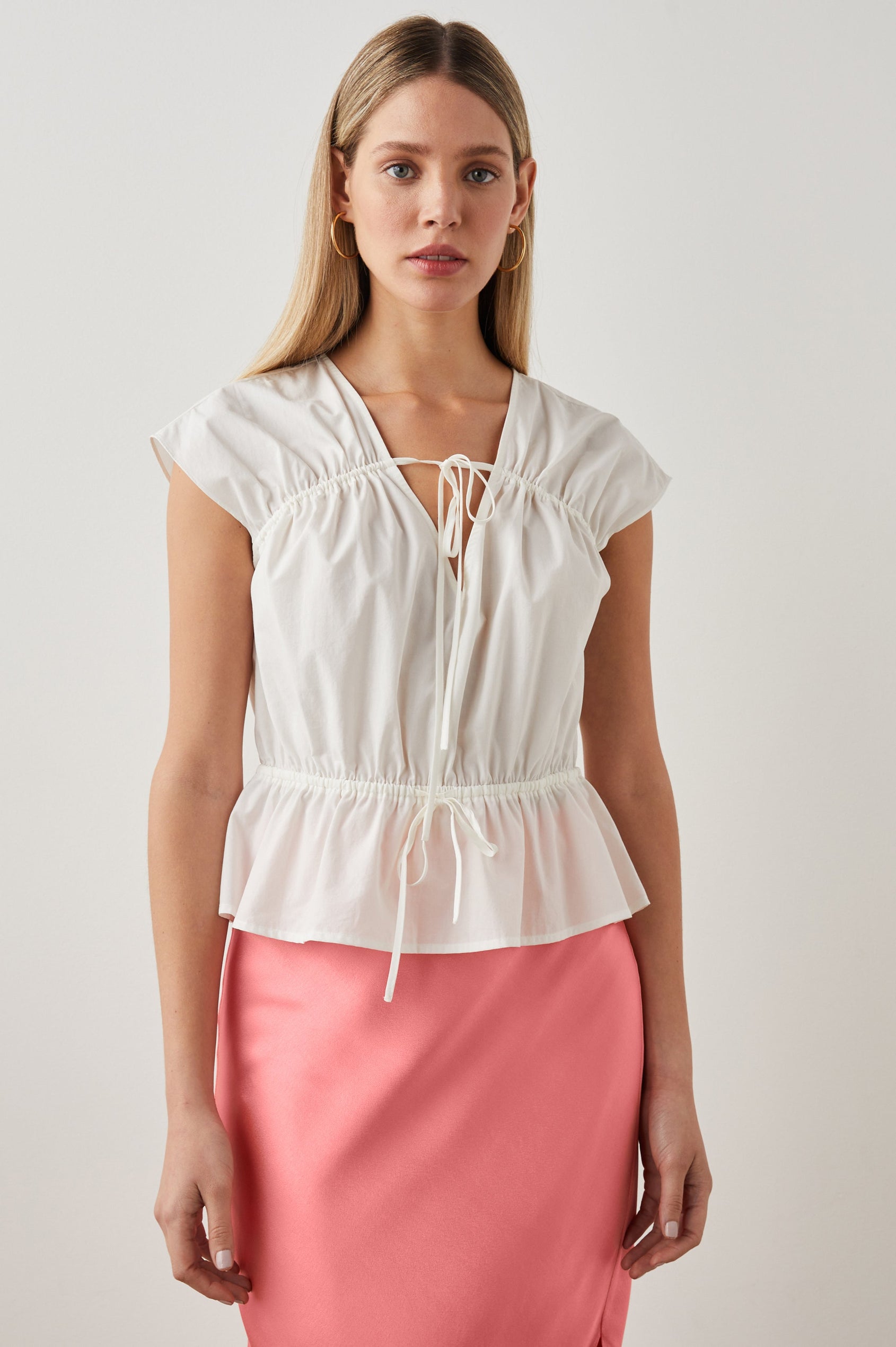 SAVI WHITE TOP - FRONT