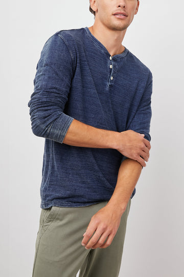 SKHI HENLEY - DARK WASH - FRONT BODY