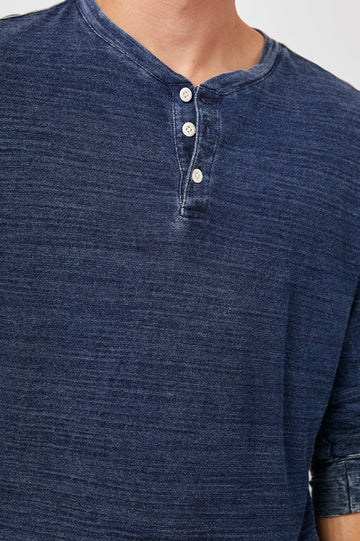 skhi dark wash henley tee -DETAILSKHI HENLEY - DARK WASH - DETAILS