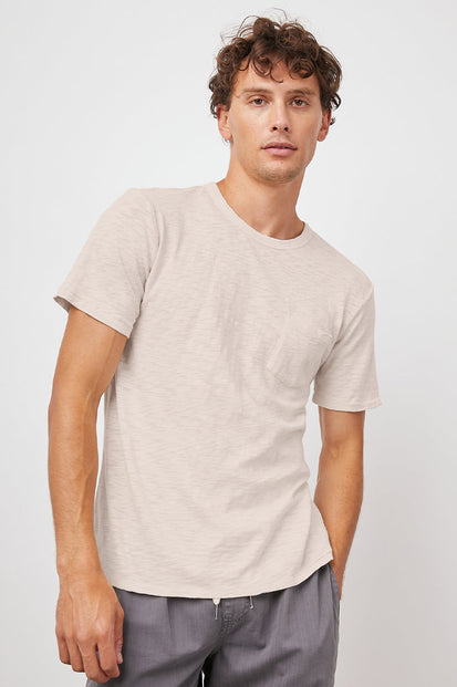 Skipper Ecru tee -FRONT