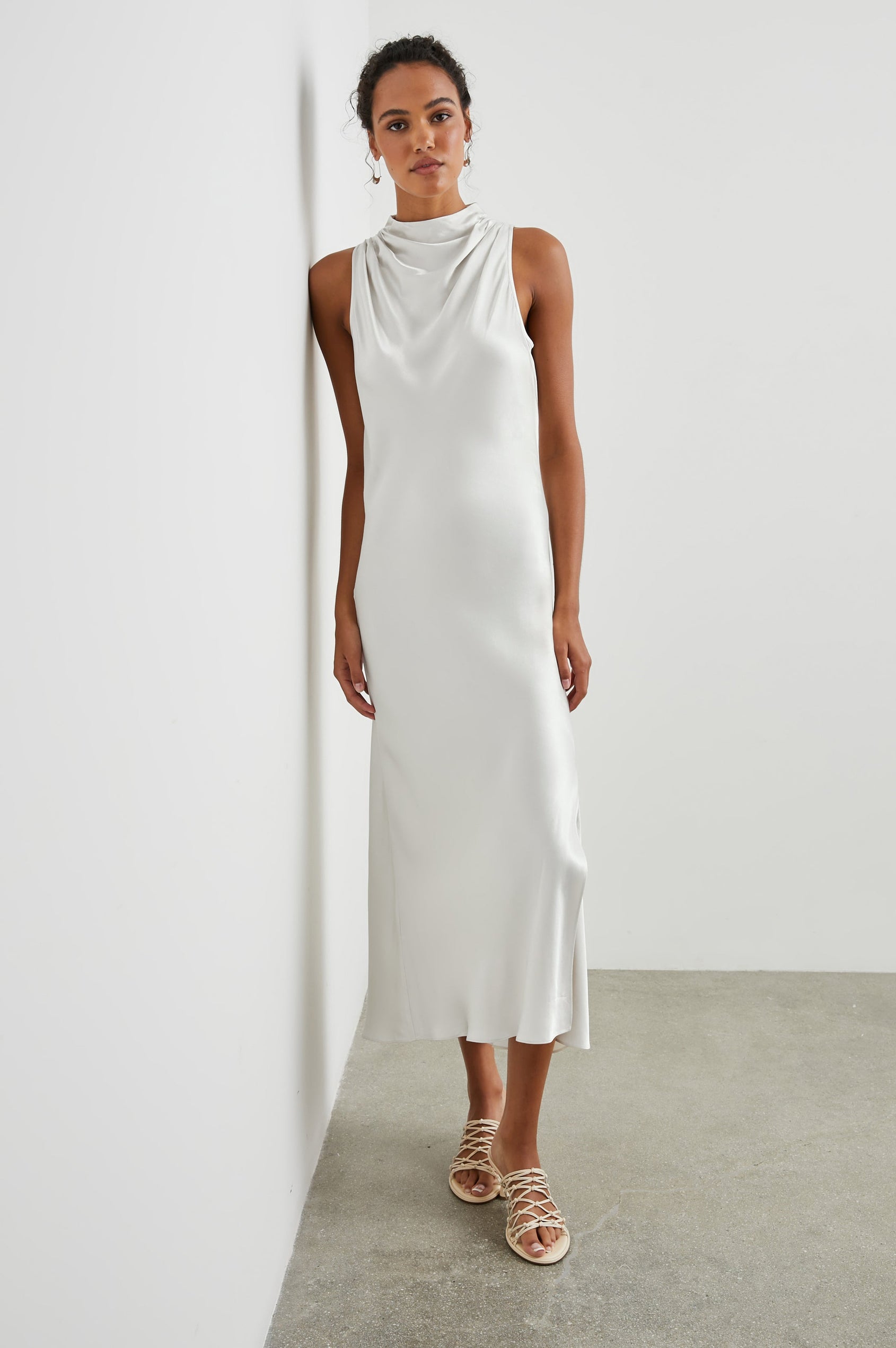 SOLANA DRESS IVORY - FRONT LEANING