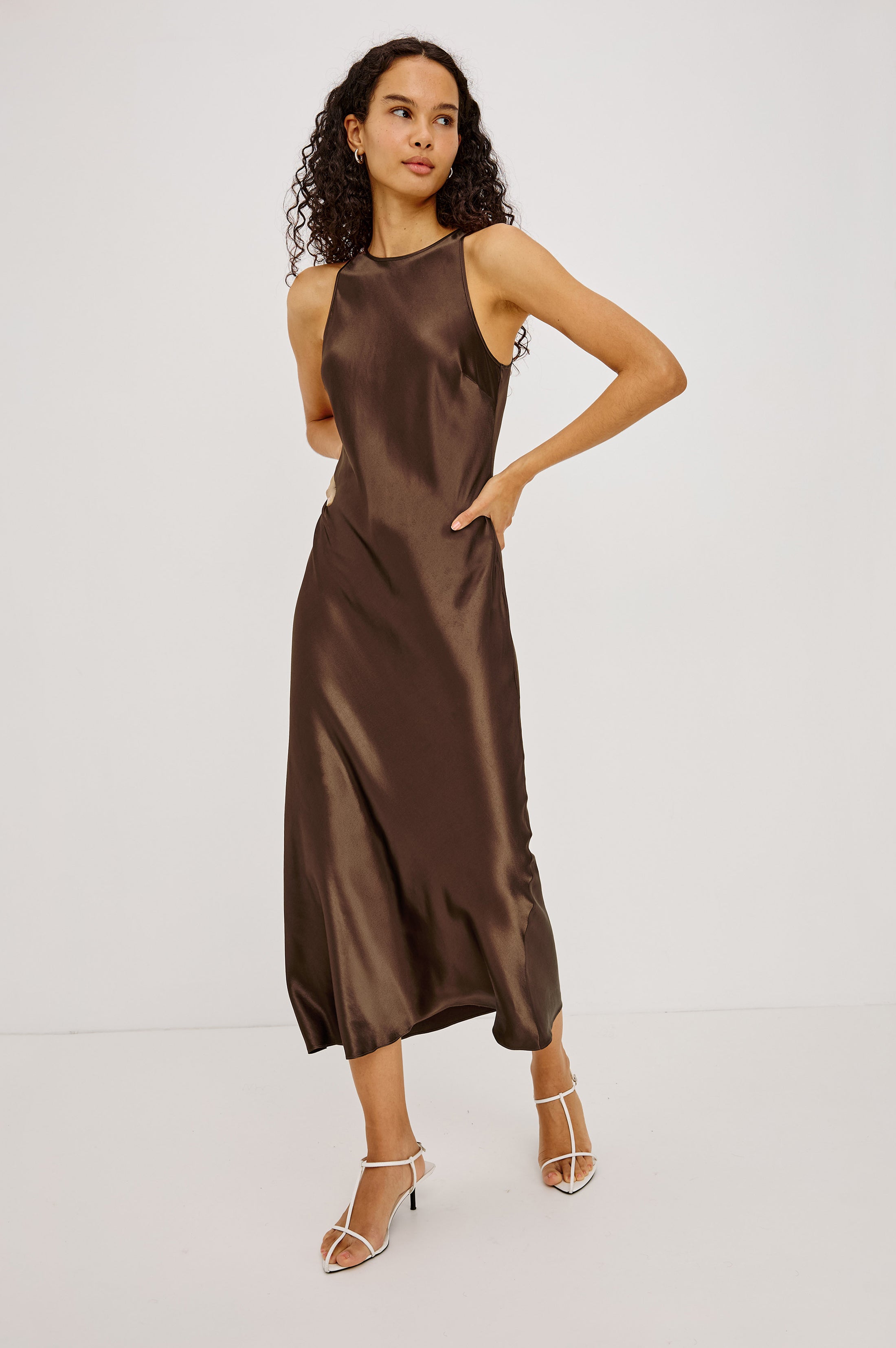 solene sage green satin long wedding guest dress reviews Olive Green Satin Dress A timeless choice for vneckline Size:4x4