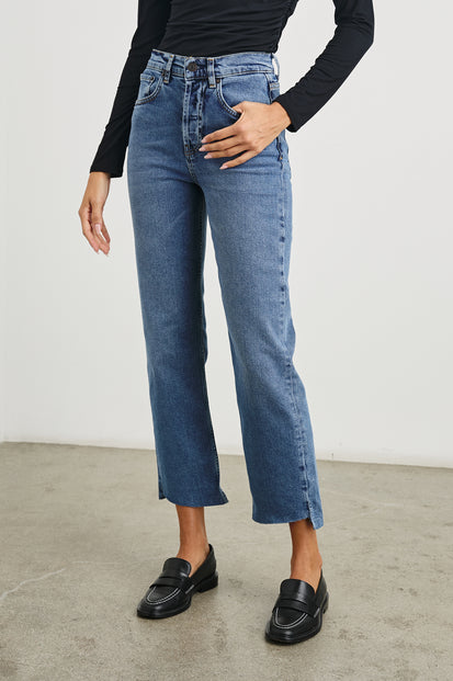 TOPANGA-CROP-PURE-INDIGO-FRONT