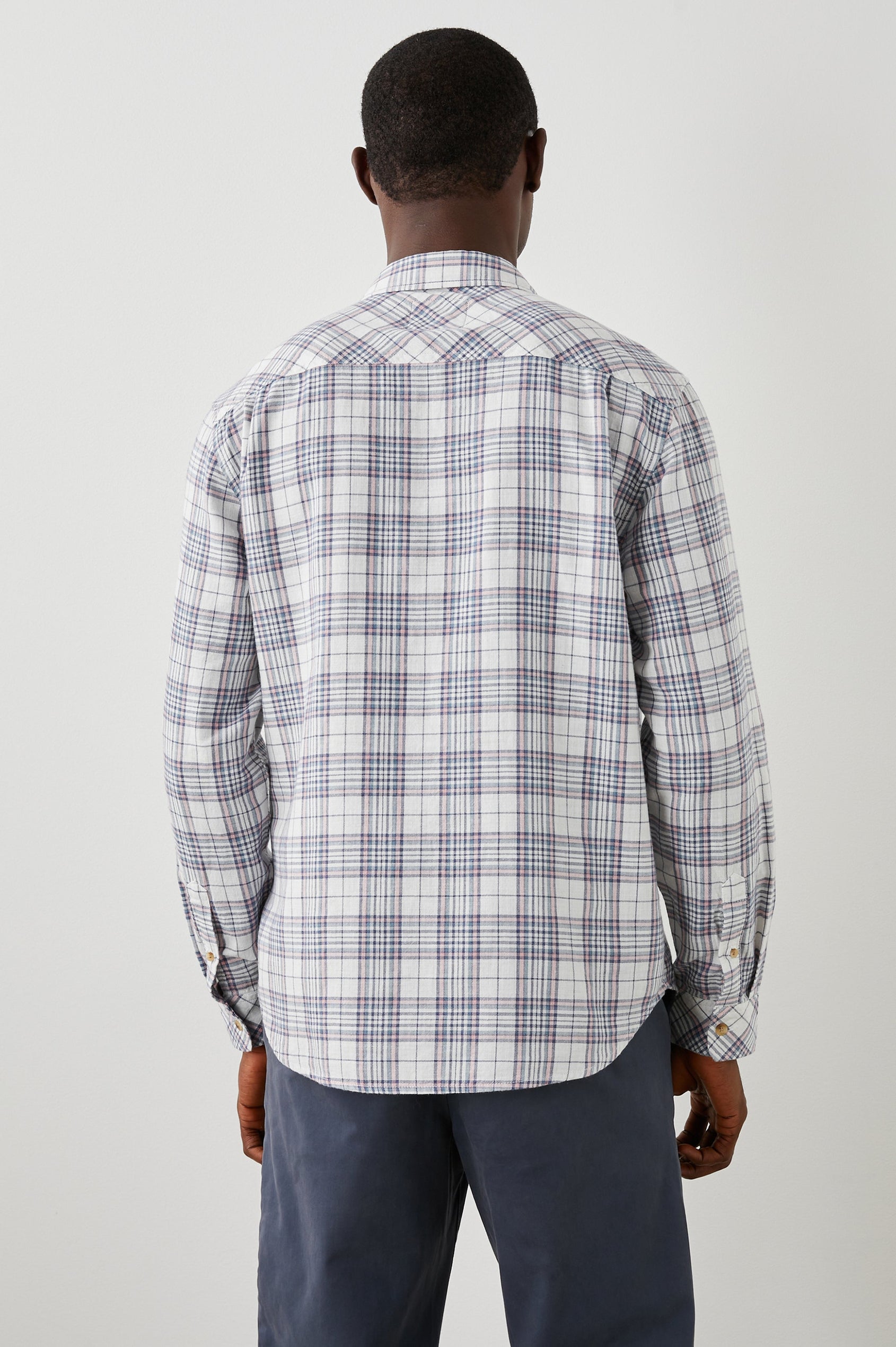 WYATT MELON NAVY WHITE MELANGE SHIRT - BACK ARMS AT SIDE