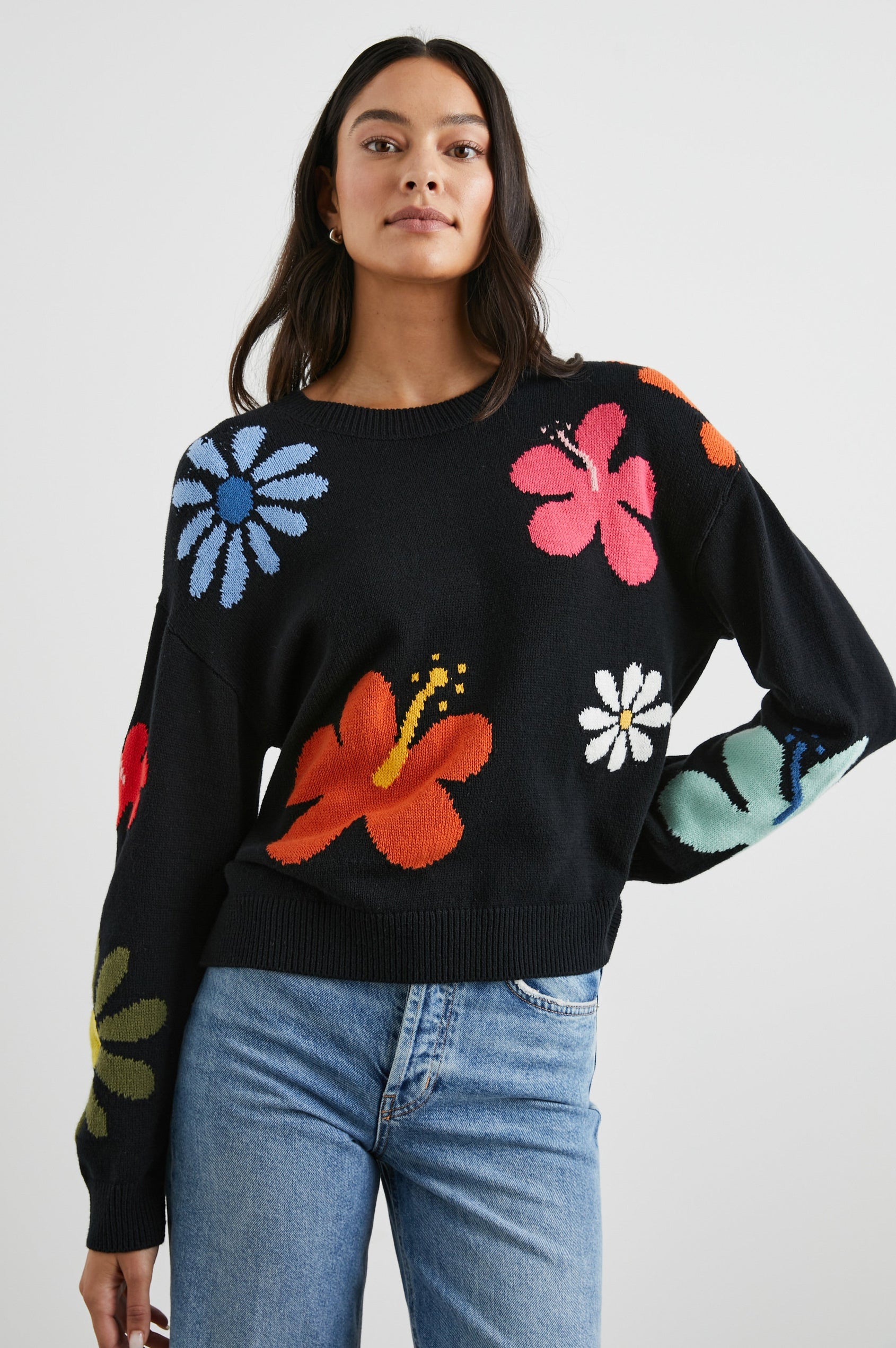 ZOEY-HIBISCUS-MULTI-FRONT