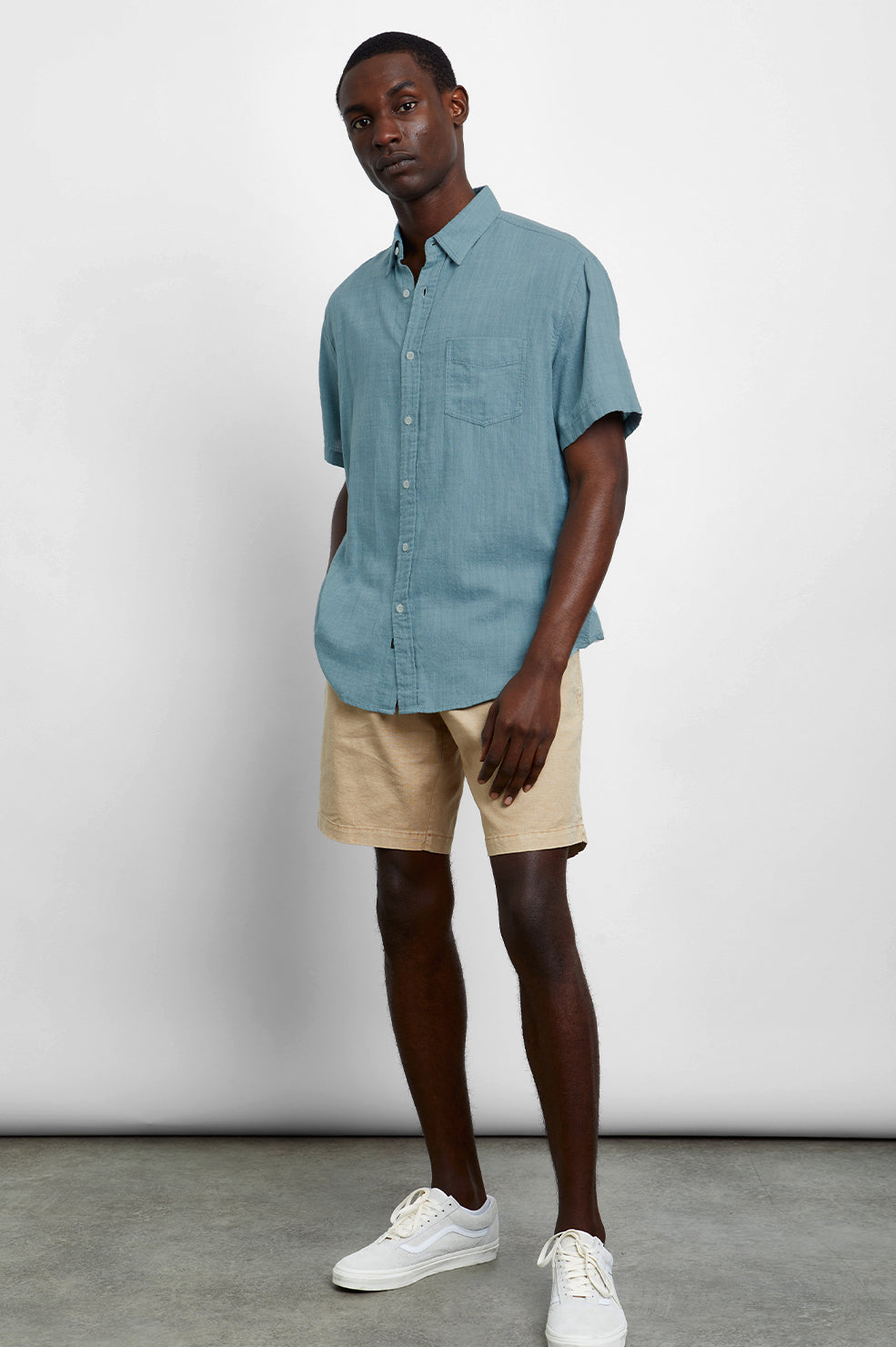 Fairfax Seagreen Short Sleeve Button Down- full front body