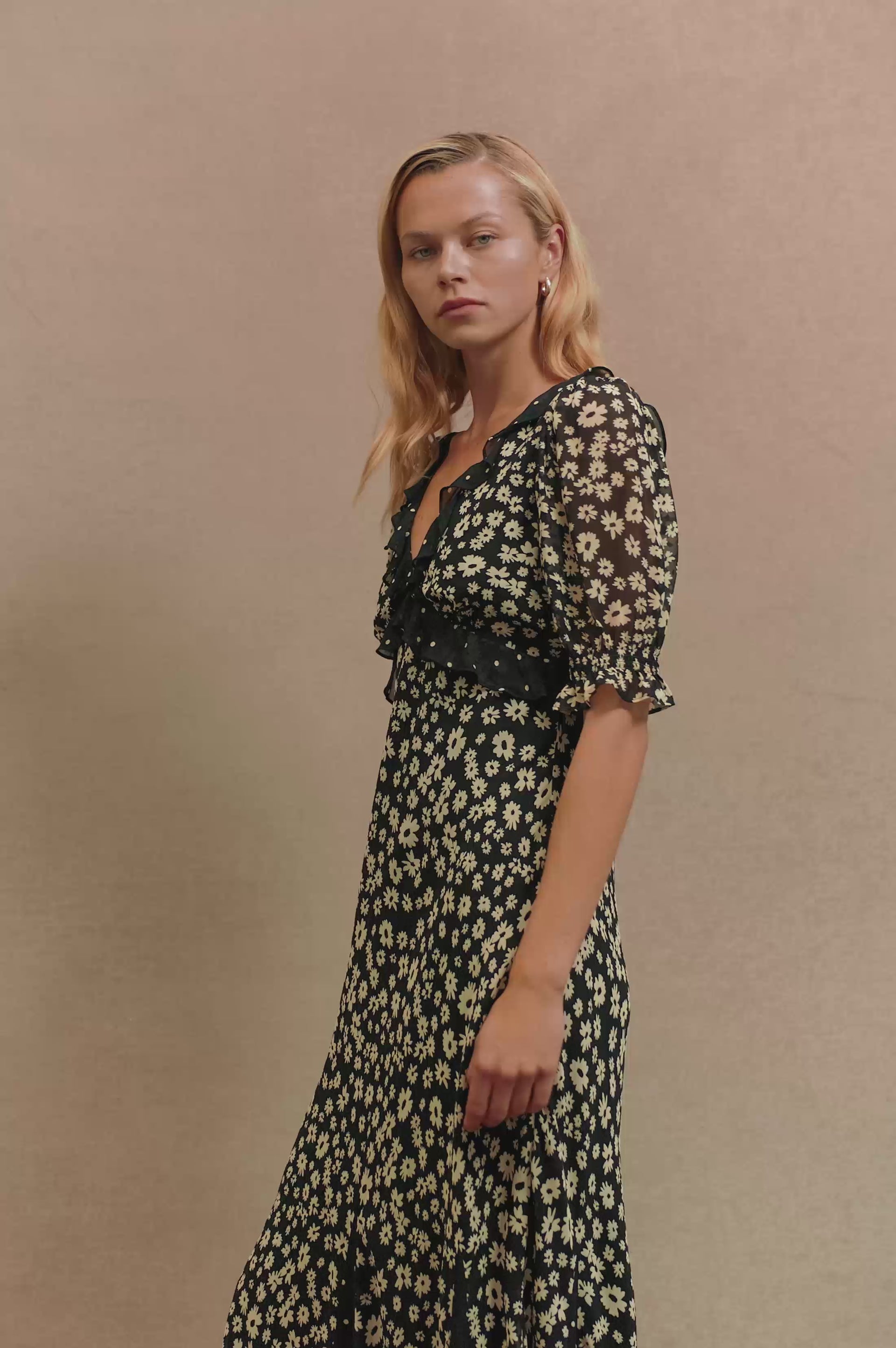 ANNMARIE DRESS - DAISY DOT COMBO