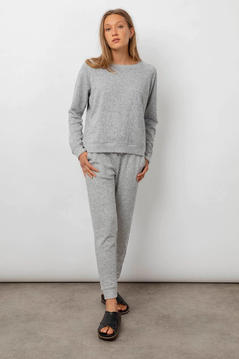 Oakland Melange Grey Drawstring Sweatpant- full front body
