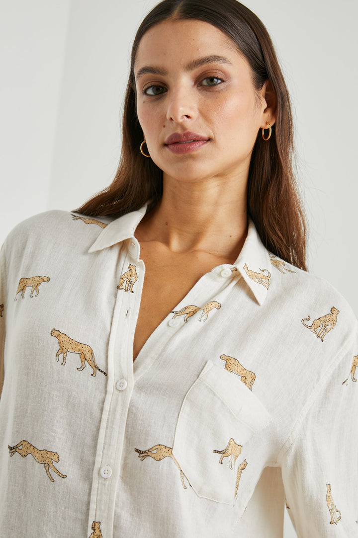 CHARLI SHIRT NATURAL LEOPARD - DETAIL