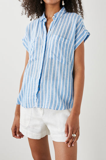 CITO SHIRT LAKE STRIPE - FRONT UNTUCKED