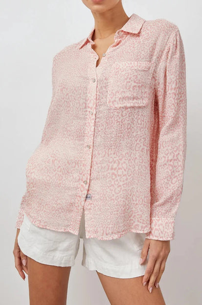 ELLIS ROSE CHEETAH LONG SLEEVE BUTTON DOWN- FRONT UNTUCKED