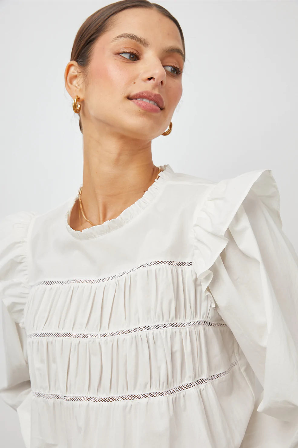 FAREN DRESS WHITE - FRONT DETAILS