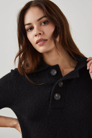 GRETA TOP BLACK - DETAIL