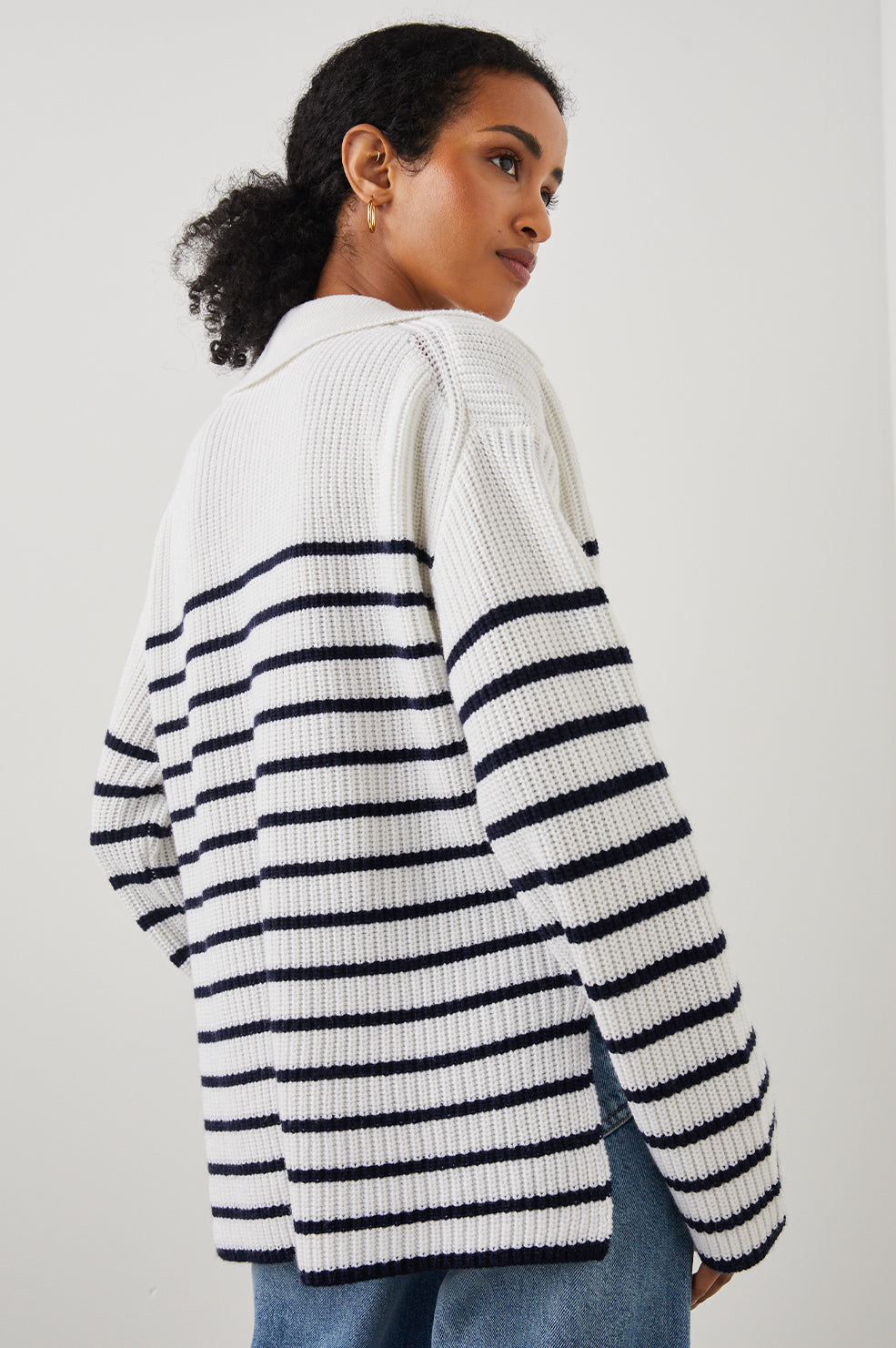 HARRIS SWEATER WHITE NAVY STRIPE -BACK