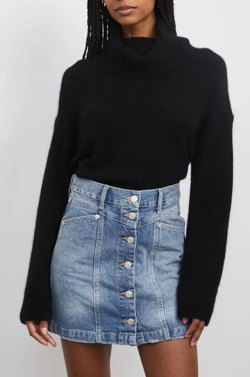 IMOGEN BLACK SWEATER-FRONT TUCKED IN