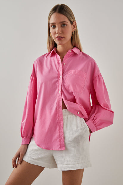 JANAE SHIRT HOT PINK - FRONT HAND IN POCKET