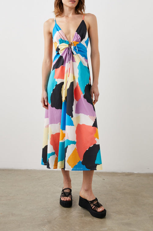 SABINA DRESS SUMMER COLOR BLOCK - FRONT IN MOTION