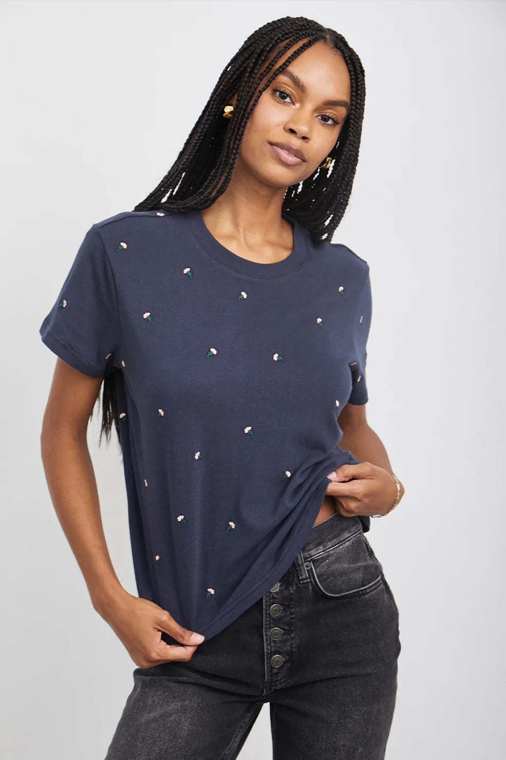 THE CLASSIC CREW NAVY BUDS -FRONT IN MOTION