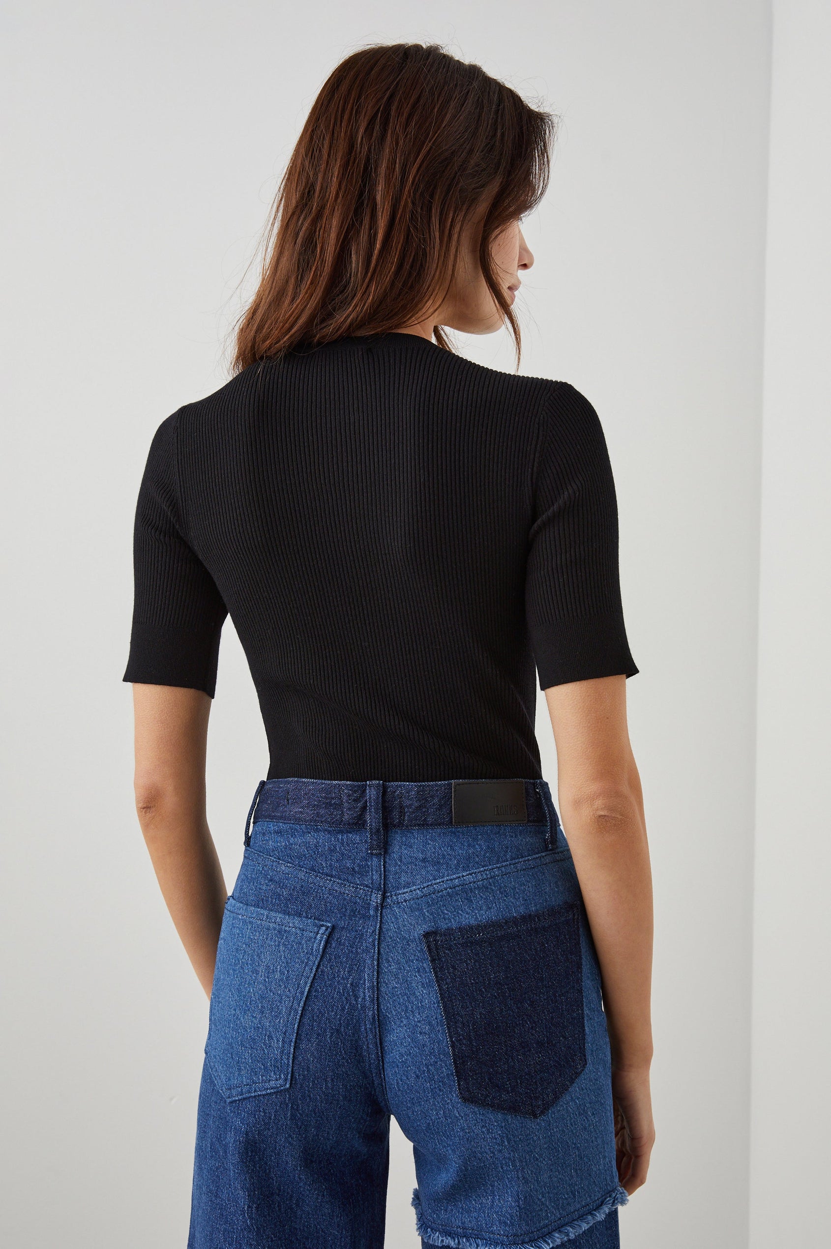 TONI-BLACK-BACK MODEL 2