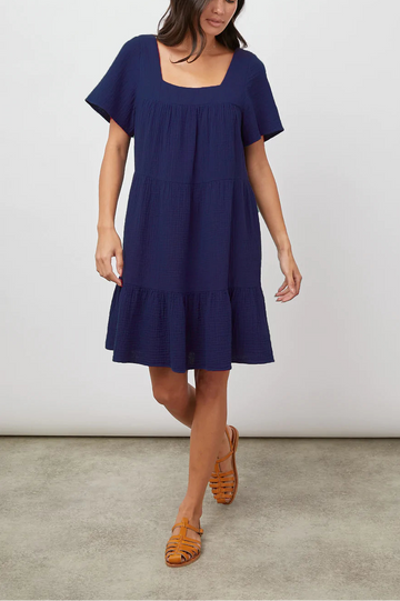 VALENTINA ADMIRAL BLUE- FULL FRONT BODY IN MOTION